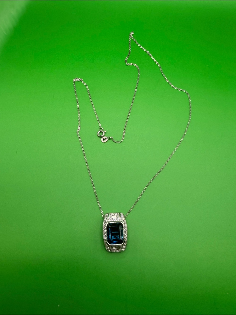 925 Sterling Silver White & London Topaz Pendant 19.5” Chain.